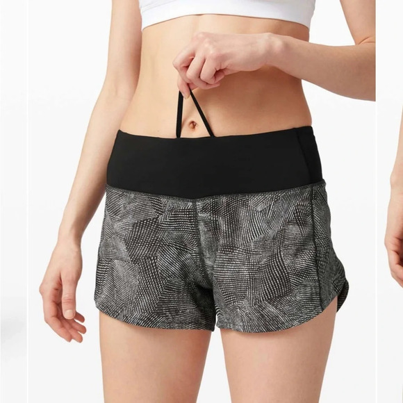 ! Lululemon Speed Up Short Long *4" Updated Fit
Velocity Mesh Island Mist … - Picture 1 of 7